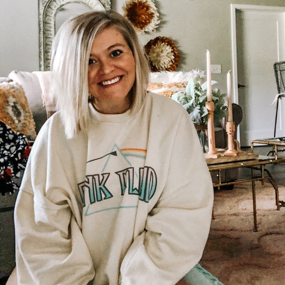 Meet your Posher! Brooke ✨ - Picture 1 of 1